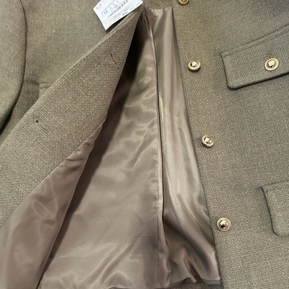 Zara Khaki Blazer with Gold Buttons - Picture 3 of 6